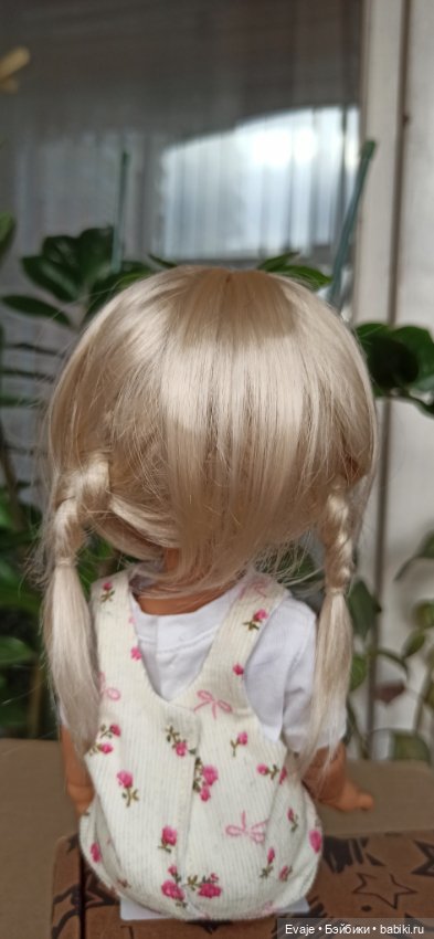 Парики 8-9" - Косички с заколкой, 4 цвета. На Meadow dolls 28 см, Ruby Red 37 см, Wichtel (Вихтель) (фото 10)