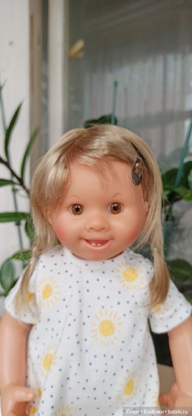 Парики 8-9" - Косички с заколкой, 4 цвета. На Meadow dolls 28 см, Ruby Red 37 см, Wichtel (Вихтель) (фото 5)