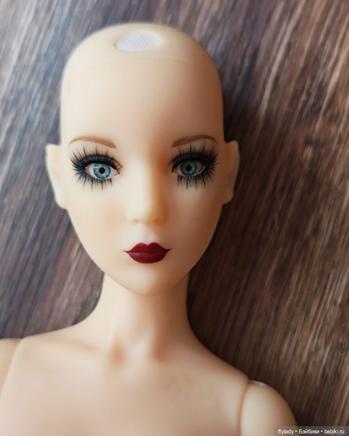 Annora Monnet Strength of Character by Phyn & Aero