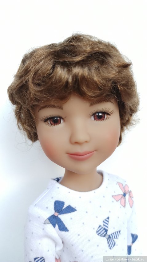 Парики 8-9" - Амурчик, 5 цветов на Meadow dolls 28 см, Руби Ред 37 см, Wichtel (Вихтель) (фото 6)