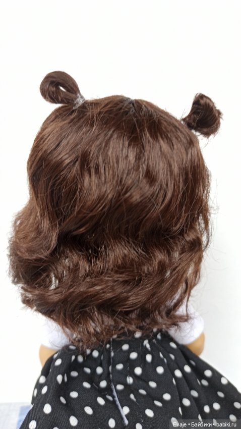 Парики 8-9" - Волнистый с двумя петельками, 5 цветов. На Meadow dolls 28 см, Wichtel (Вихтель)