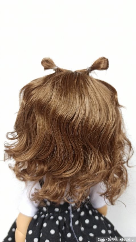 Парики 8-9" - Волнистый с двумя петельками, 5 цветов. На Meadow dolls 28 см, Wichtel (Вихтель) (фото 9)