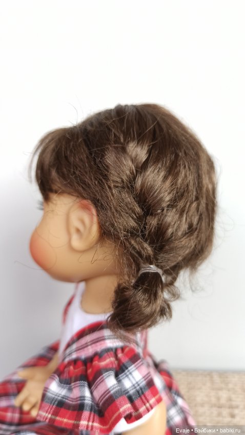 Парики 8-9" - Французские косички, 7 цветов. На Meadow dolls 28 см, Руби Ред 37 см, Wichtel