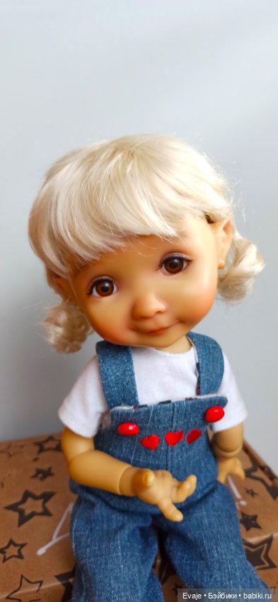 Парики 8-9" - Французские косички, 7 цветов. На Meadow dolls 28 см, Руби Ред 37 см, Wichtel