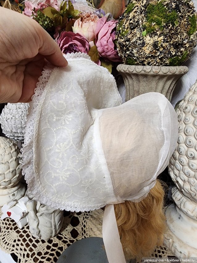 Винтажные чепчики для антикварных и винтажных кукол (фото 3)