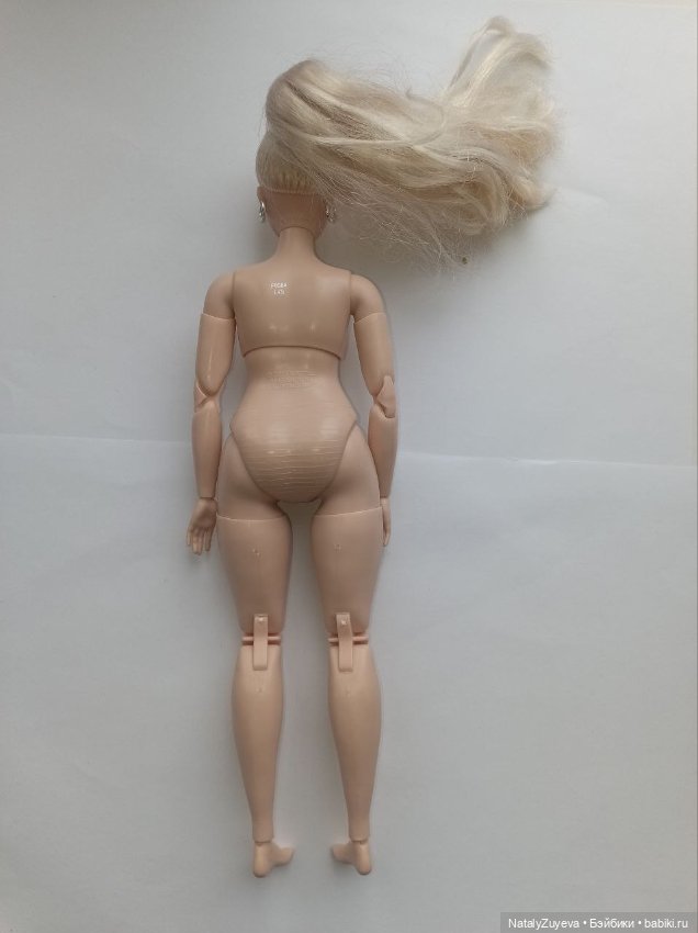 Гибрид головы Барби 60 Anniversary на йоготеле