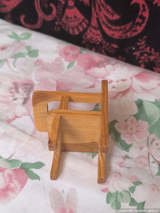 Деревянный стульчик ГДР — Кукольная мебель (фото 4)