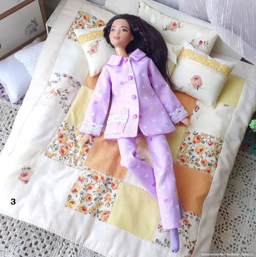 3 комплекта постельного белья пэчворк для Блайз, Барби и других кукол формата 1:6 (фото 2)