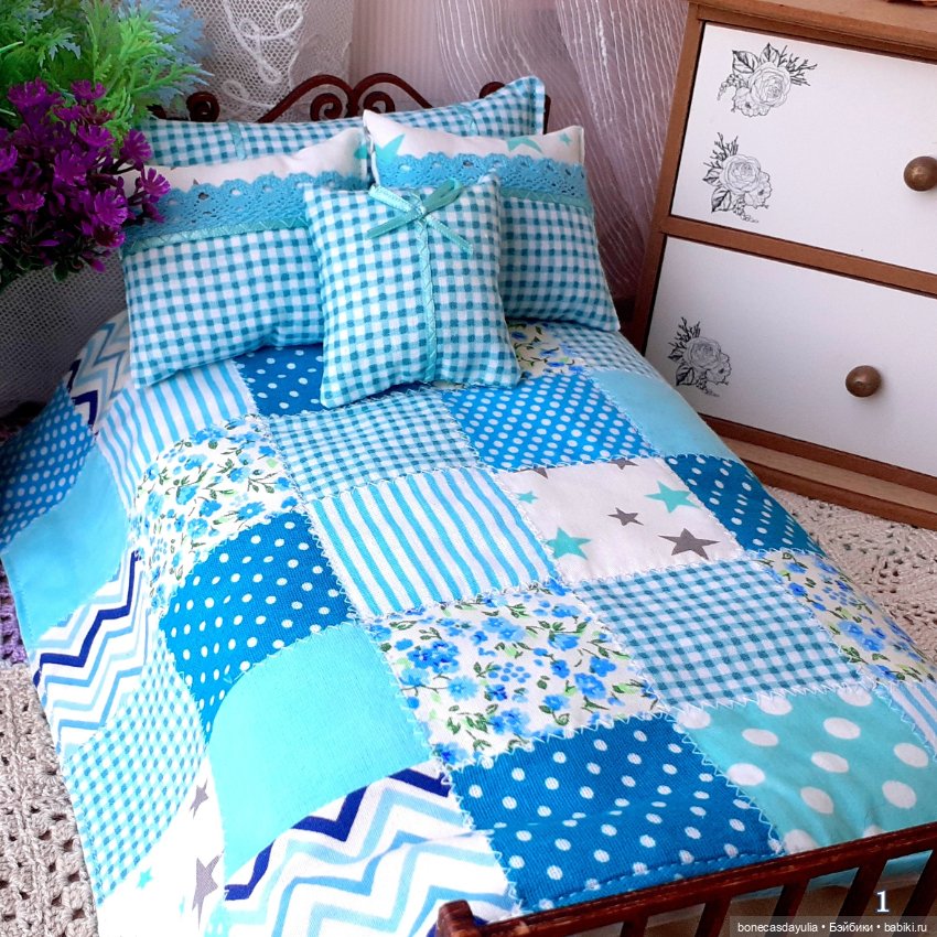 3 комплекта постельного белья пэчворк для Блайз, Барби и других кукол формата 1:6 (фото 4)