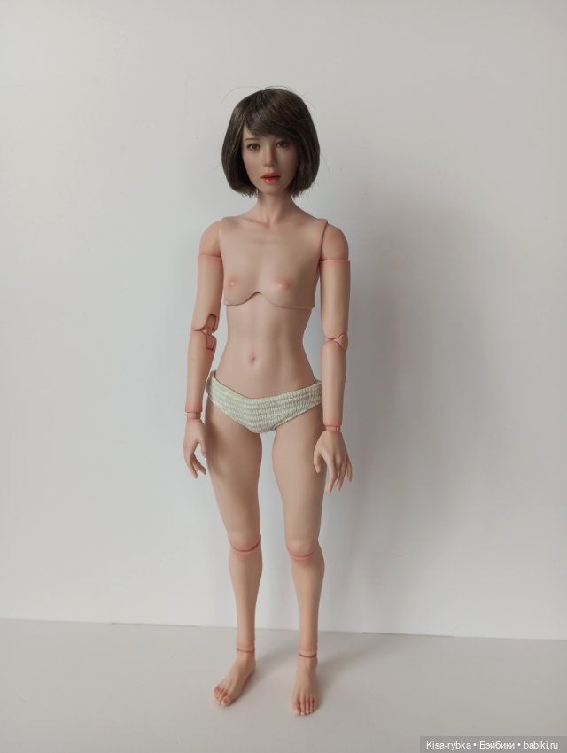 Прекрасная дева на реалистичном теле Worldbox 1/6 AT203 (фото 4)