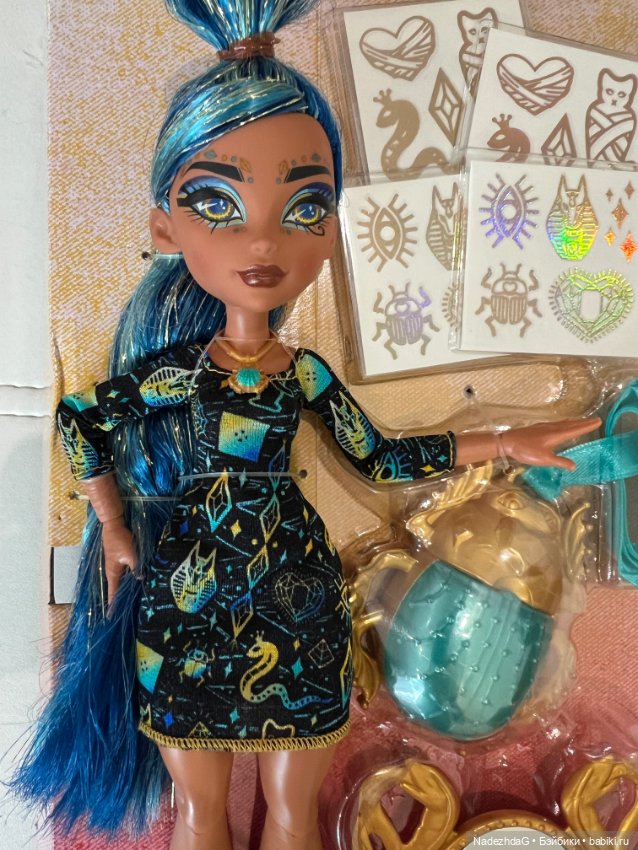Monster High Doll & Accessories, Cleo De Nile Golden (фото 3)