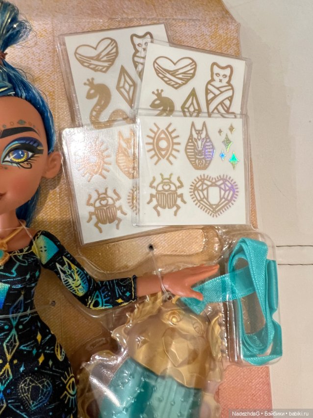 Monster High Doll & Accessories, Cleo De Nile Golden (фото 9)