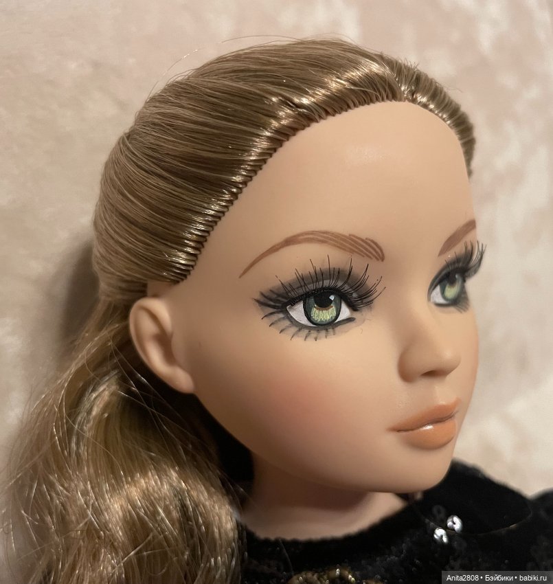 Metro Ellowyne (Жительница столицы Элловайн) (фото 7)