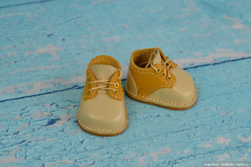 Ботиночки для мини Мии — Обувь для кукол