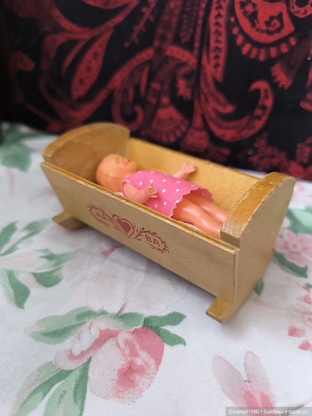 Деревянная кроватка ГДР — Кукольная мебель (фото 7)