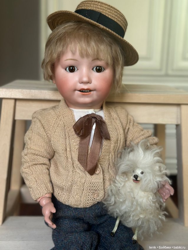 Чудесный позитивный мальчишка от Goebel