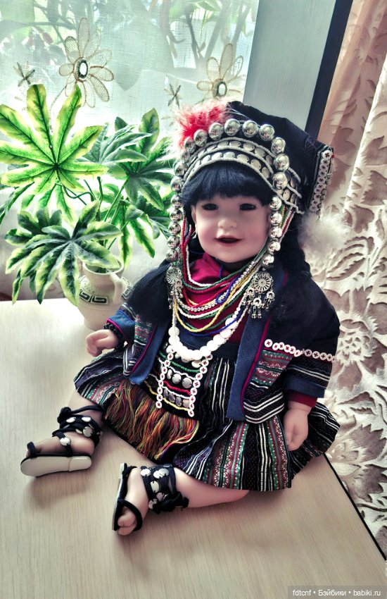 Адора, лимитированная коллекция "Дети мира"