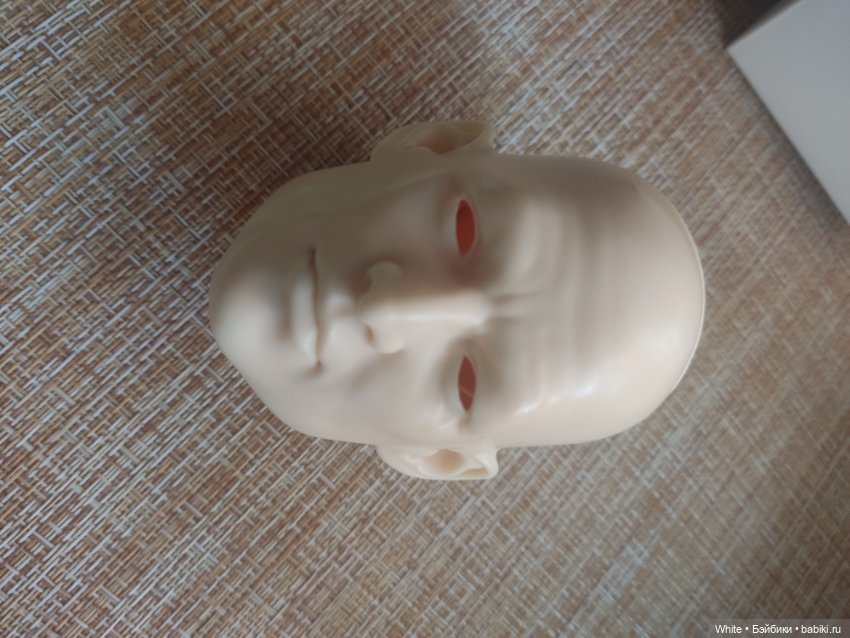 Продам голову Педро Паскаля (фото 5)