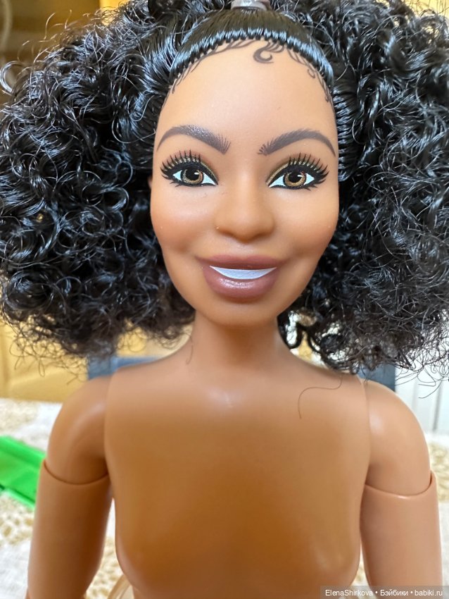 Barbie Яра Шахиди на теле пышки мтм (фото 5)