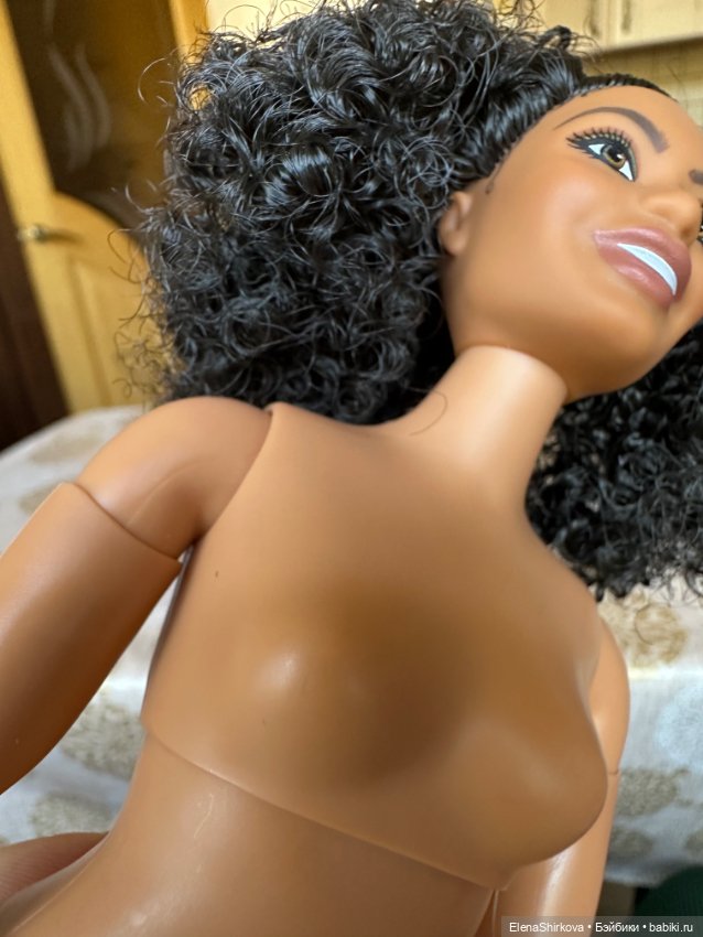 Barbie Яра Шахиди на теле пышки мтм