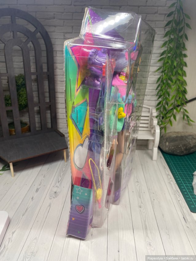 Барби экстра с лавандовыми волосами (фото 4)