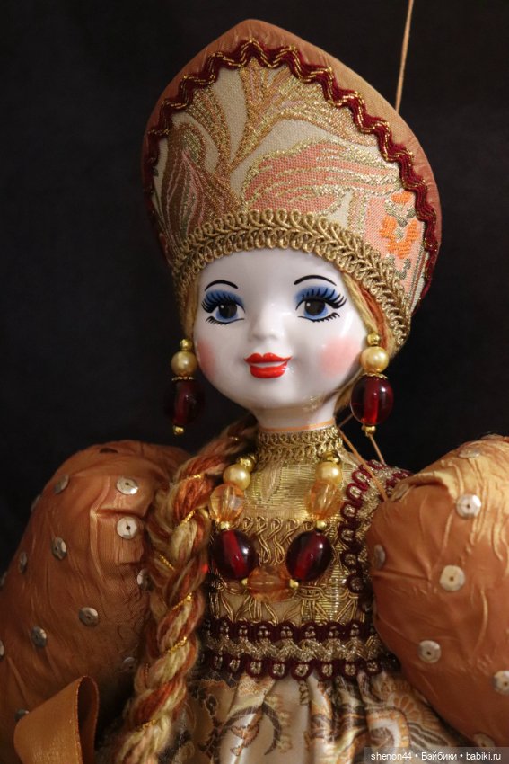 Русская красавица — Фарфоровые куклы