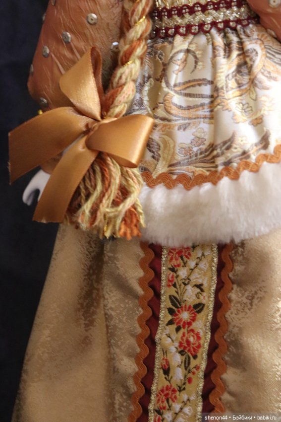 Русская красавица — Фарфоровые куклы (фото 6)