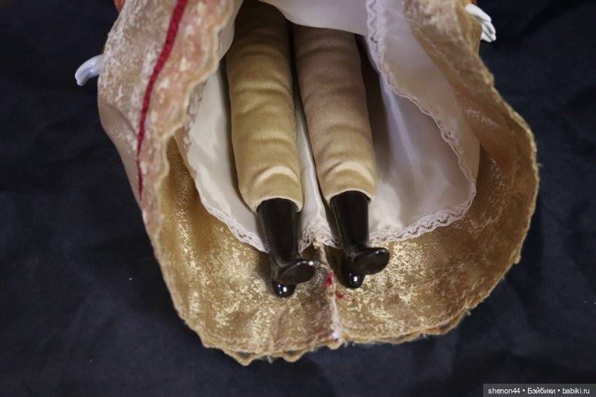 Русская красавица — Фарфоровые куклы (фото 7)