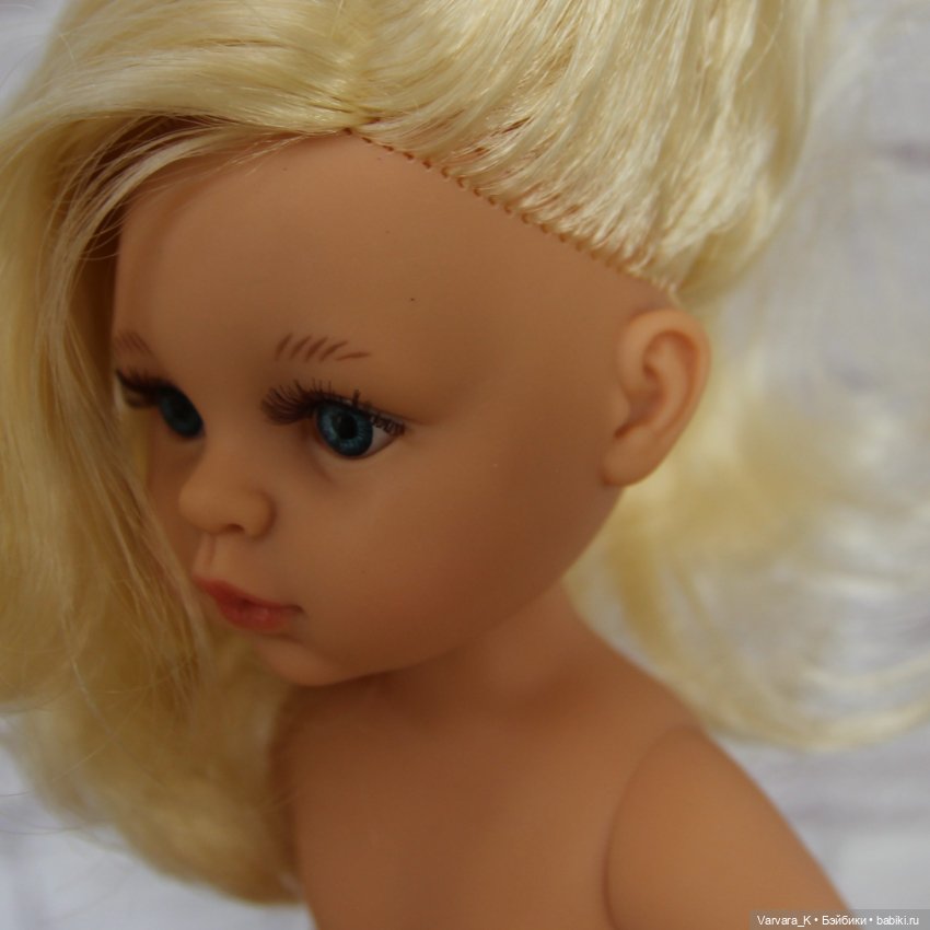 Paola Reina, Клаудия с голубыми глазами, 32 см, № 3