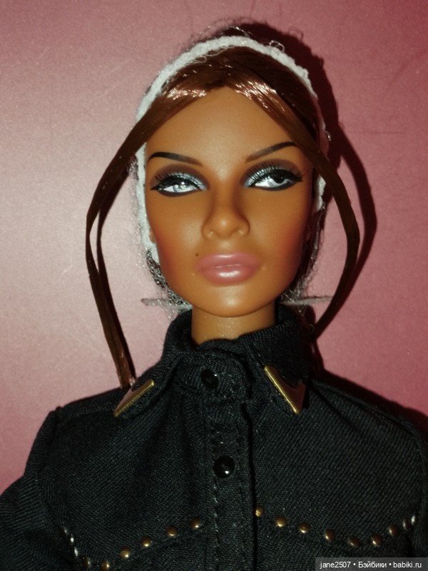 Fashion royalty Integrity toys Cold Carbon Jordan All Guns Blazing NRFB (кукла #2) (фото 3)