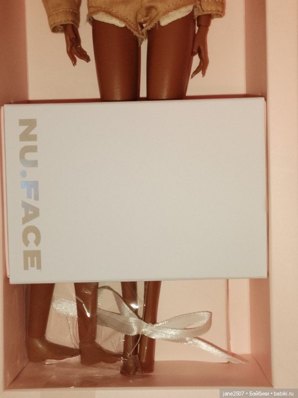 Fashion royalty Integrity toys Nu Face Ayumi Naturally Cool NRFB (фото 2)