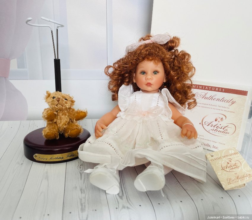 Малышка от Lee Middleton Happy Birthday Teddy mini doll