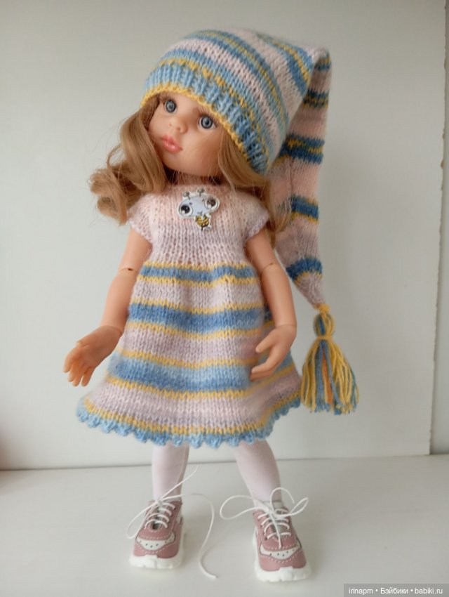 Комплект одежды на Паола Рейна