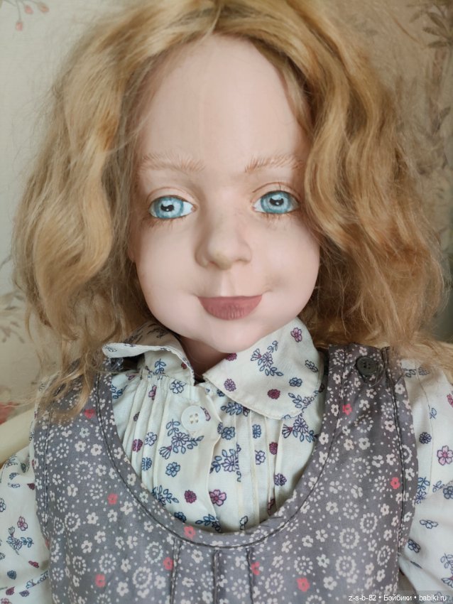 Уникальная кукла из дерева