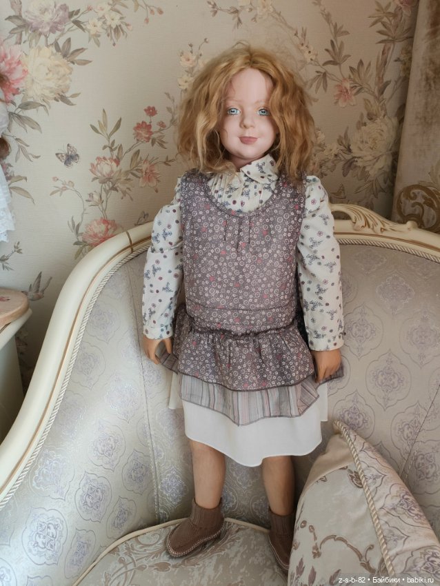 Уникальная кукла из дерева