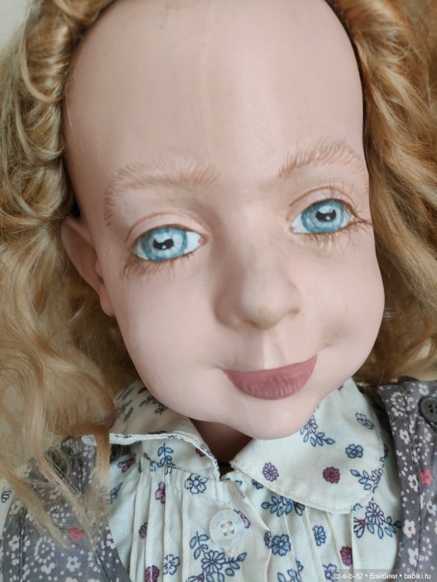 Уникальная кукла из дерева