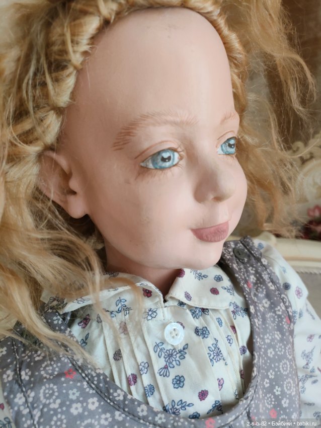 Уникальная кукла из дерева