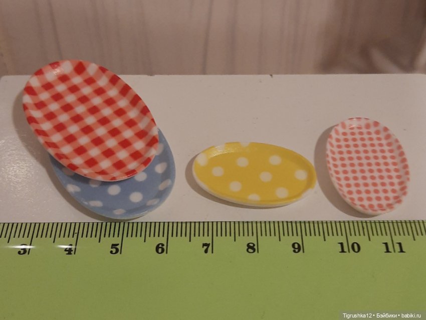 Набор тарелок — Миниатюра для кукол (фото 7)