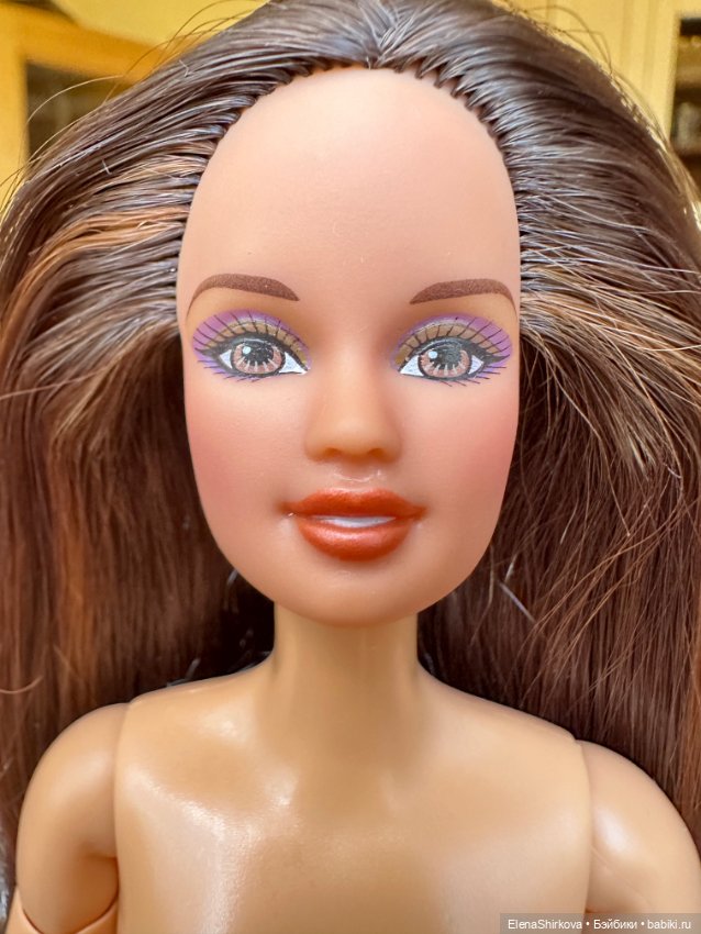 Barbie Тереза 2000-х годов на теле мтм