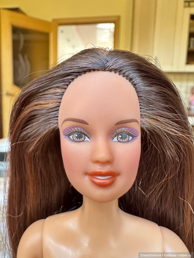 Barbie Тереза 2000-х годов на теле мтм