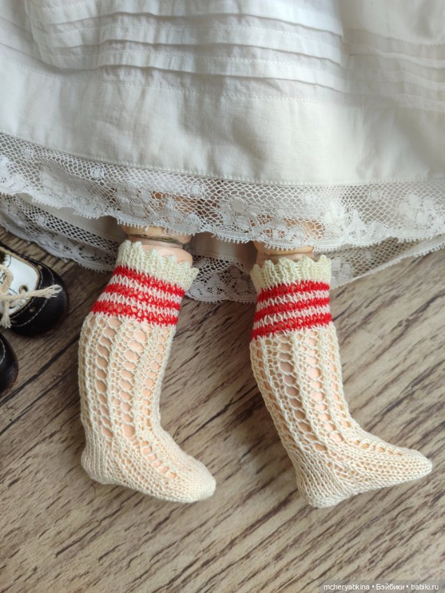 Гольфы для "кабинетных" антик. кукол. Скидка (фото 3)