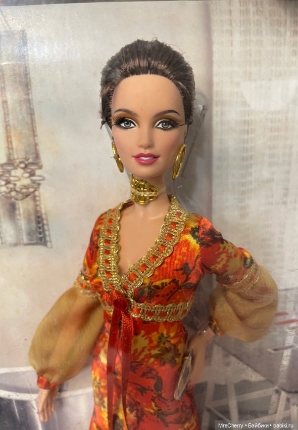 Барби Солитер из серии 'Девушки Бонда' / Solitaire Barbie- Live and Let Die (фото 2)