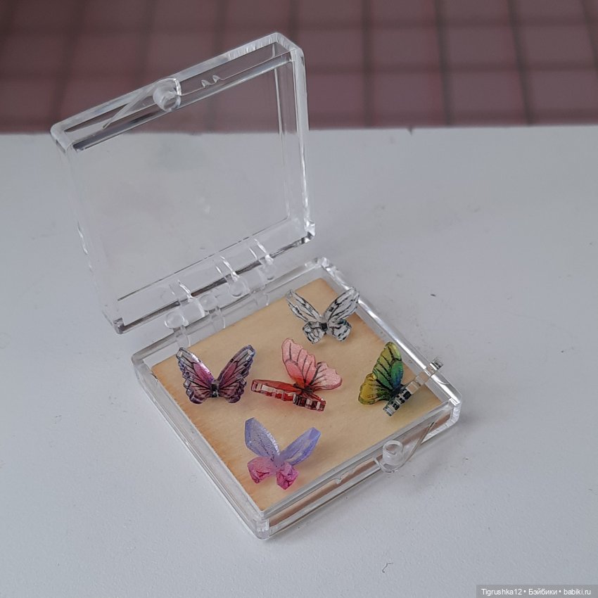 Коллекция бабочек — Миниатюра для кукол (фото 4)