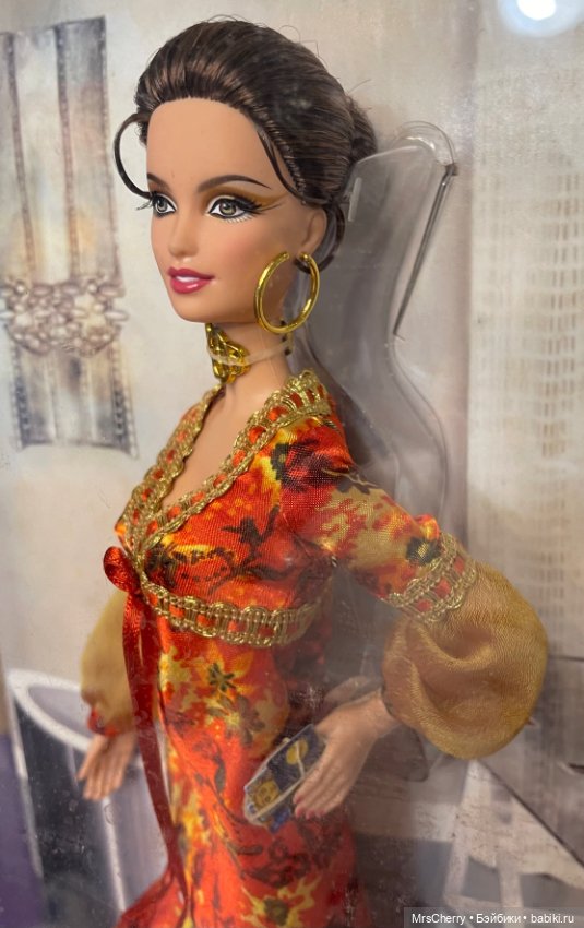 Барби Солитер из серии 'Девушки Бонда' / Solitaire Barbie- Live and Let Die (фото 3)