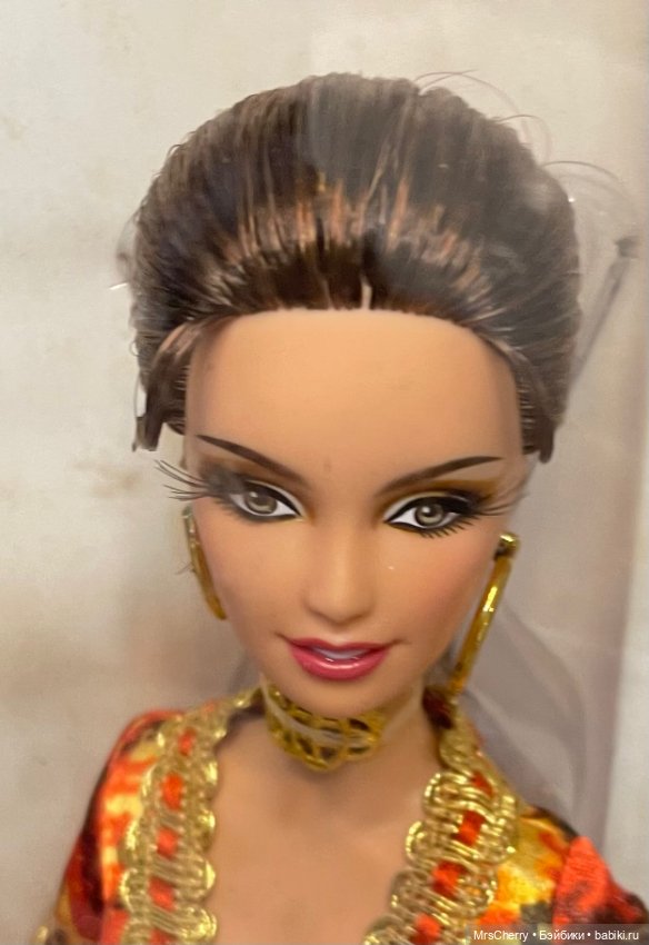 Барби Солитер из серии 'Девушки Бонда' / Solitaire Barbie- Live and Let Die