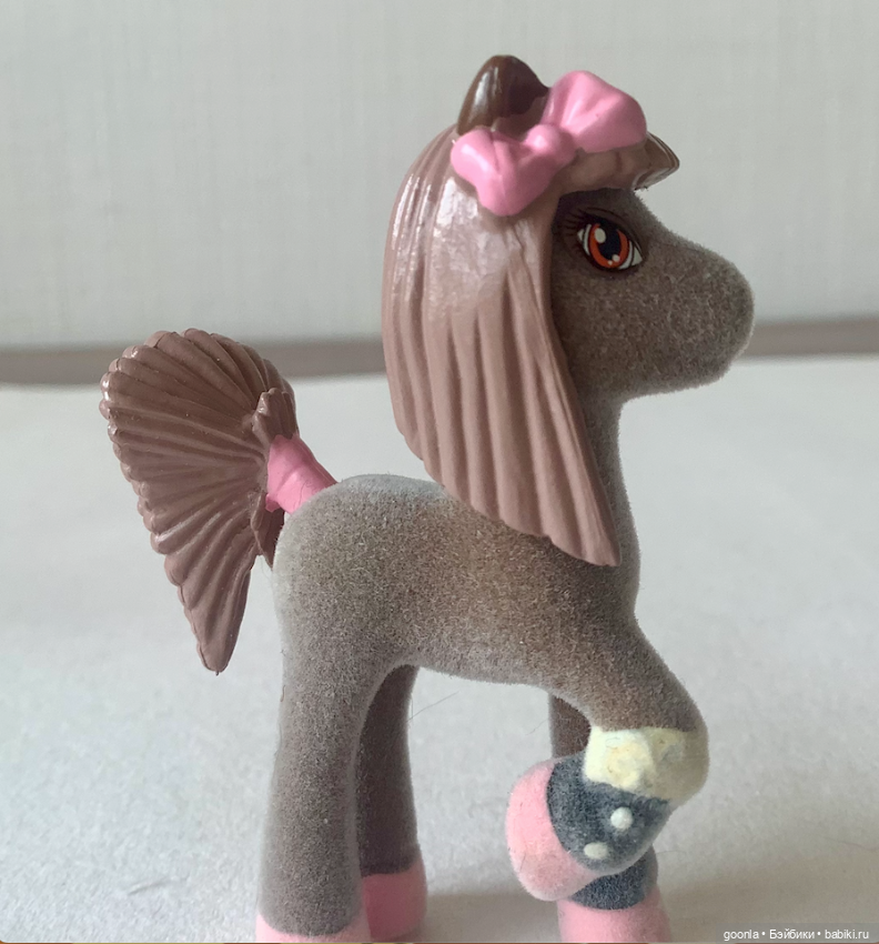 Компания пони одним лотом (фото 6)