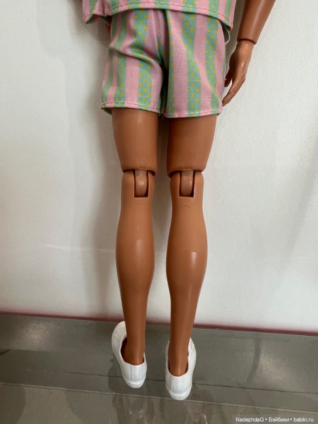 Тело Кена пляжника в аутфите (фото 6)