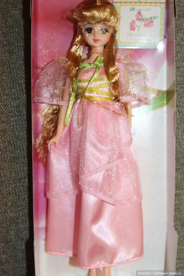 Винтажная Дженни из второй серии Calendar Girl 1998 Birth Flower - Sweet Pea (фото 7)