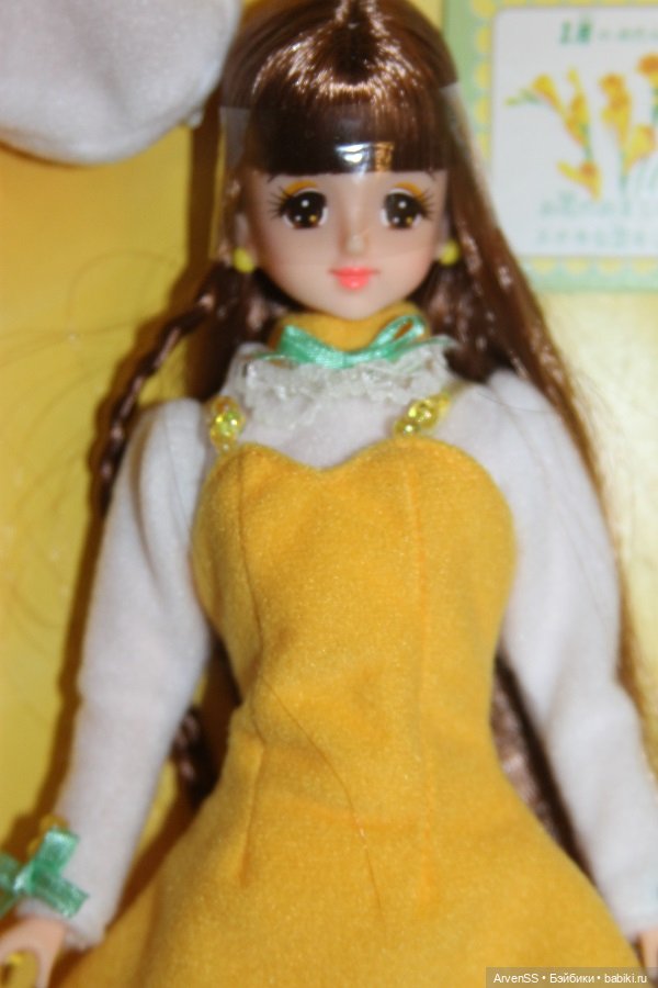 Винтажная Дженни из второй серии Calendar Girl 1998 Birth Flower — Freesia (фото 5)