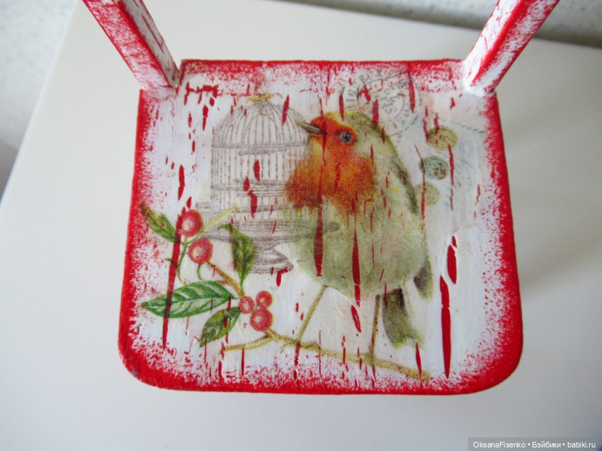 Стульчик для куклы в технике декупаж (фото 4)